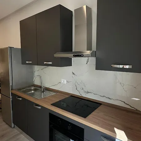 Apartman Nico-al 1 *